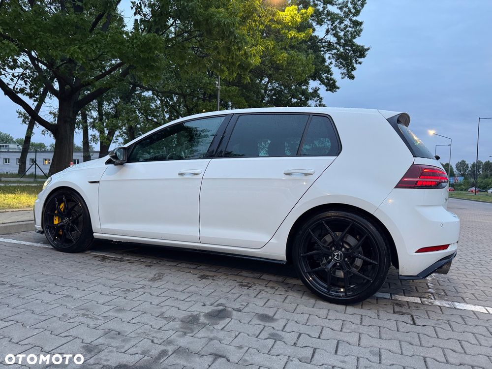 Volkswagen Golf - 7