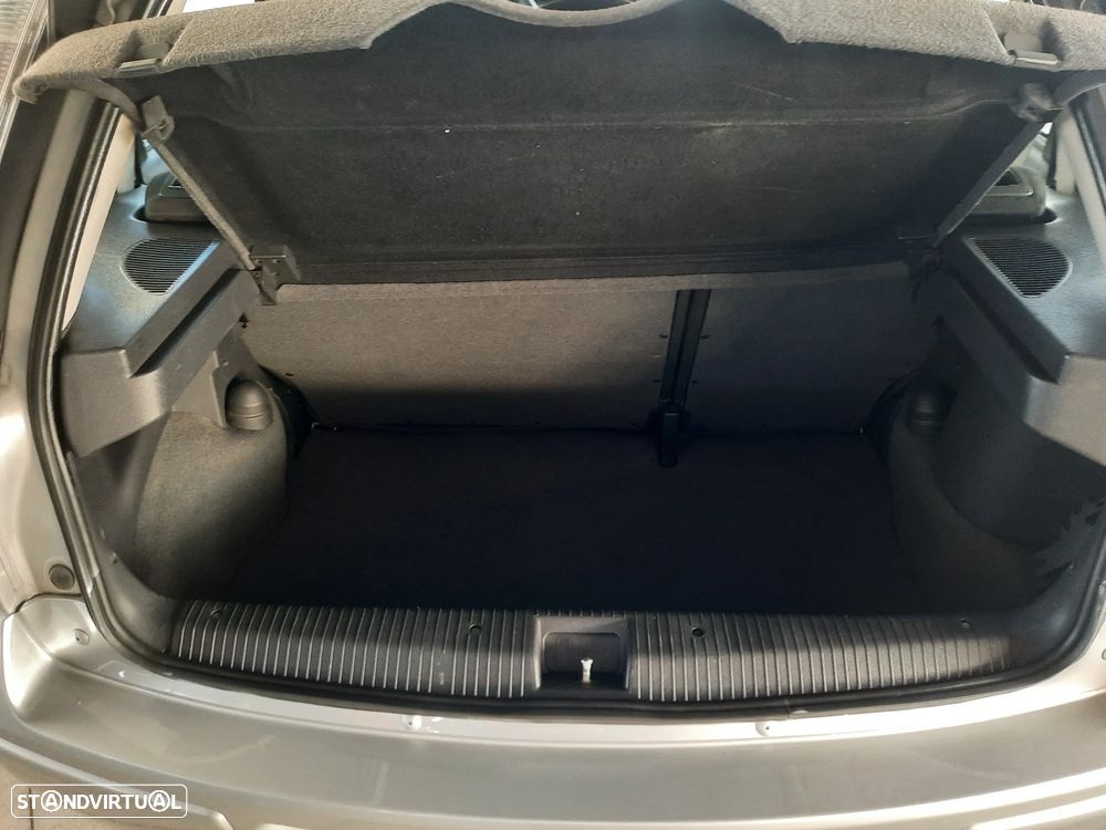 Opel Corsa 1.2 Twinport Cosmo - 9