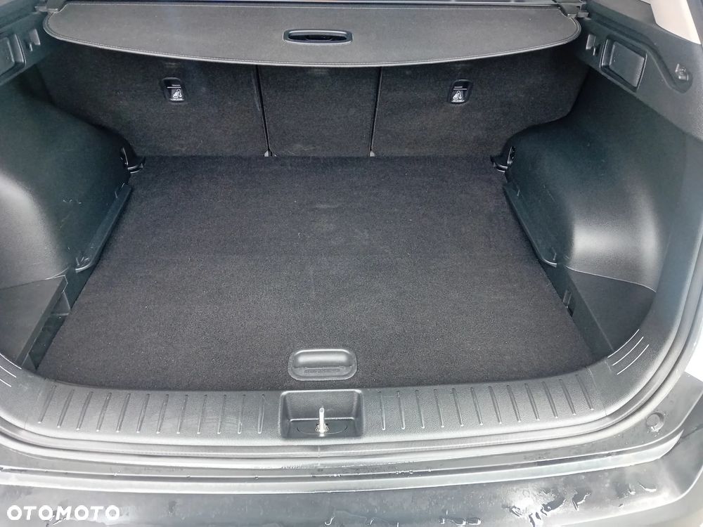 Kia Sportage - 16