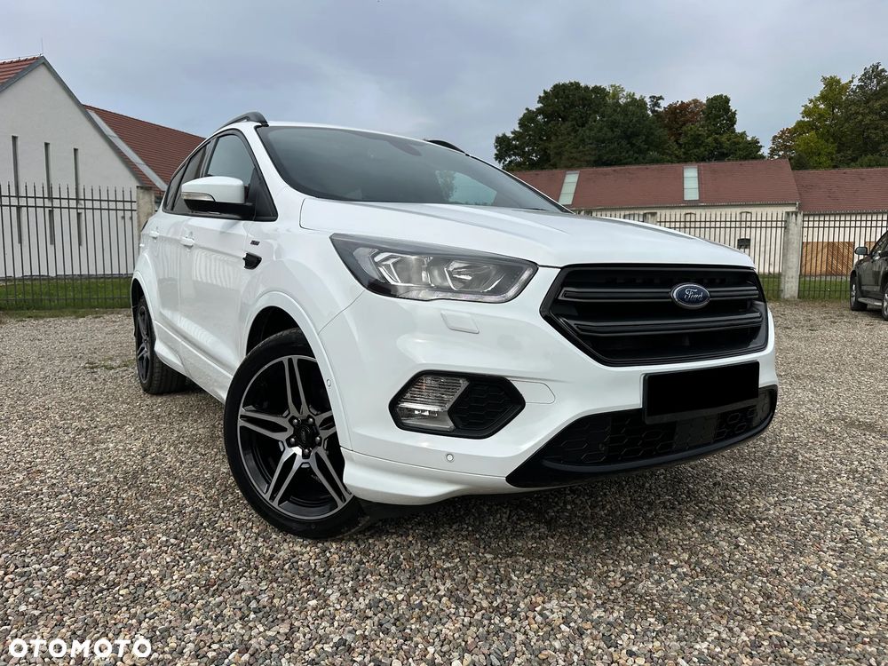 Ford Kuga 1.5 EcoBoost 2x4 ST-Line - 12