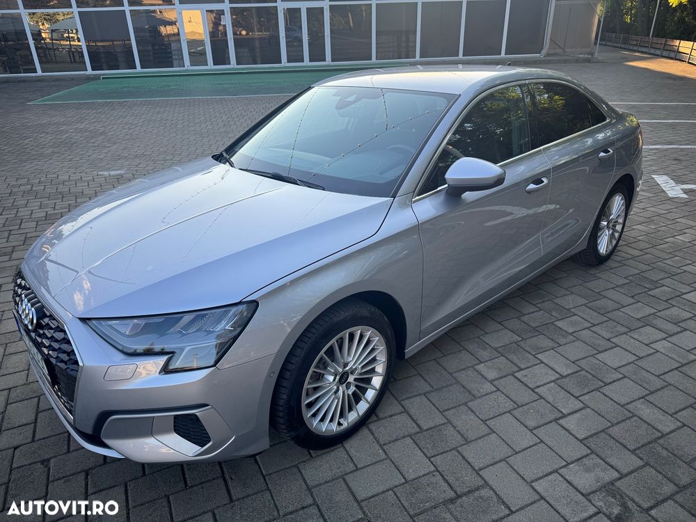 Audi A3 35 TFSI S tronic MHEV Basic - 4