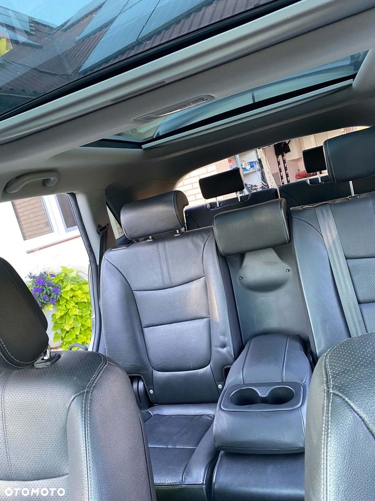 Kia Sorento - 7