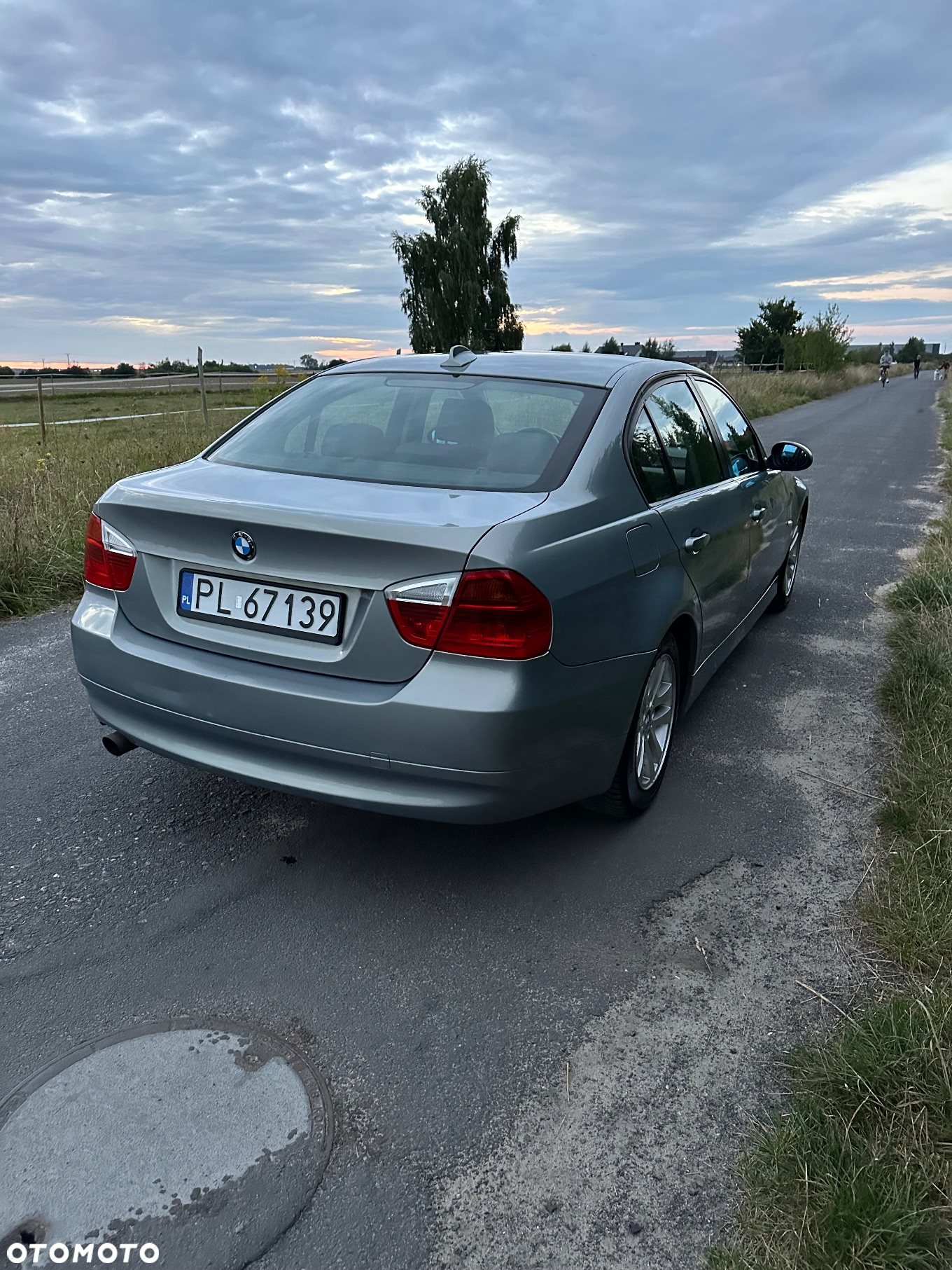 BMW Seria 3 318d - 3
