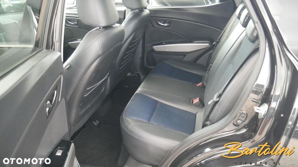 SsangYong/KGM Tivoli - 11
