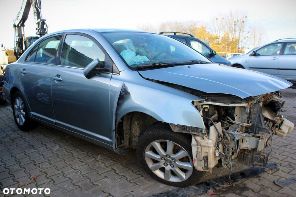 Toyota Avensis T25 2008 1.8VVTI 1ZZ-FE Sedan (MASKA, ZDERZAK, LAMPA, BŁOTNIK, DRZWI, SZYBA, FOTEL) - 2