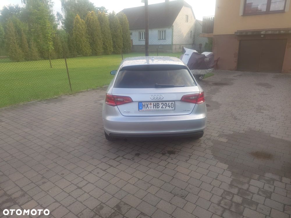 Audi A3 Sportback 1.2 TFSI Ambition S tronic - 4