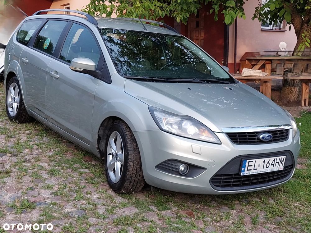 Ford Focus 1.6 Ti-VCT Trend + - 11