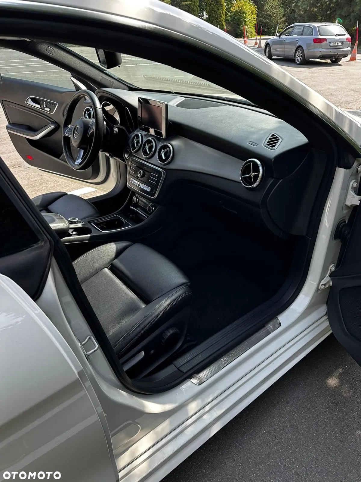 Mercedes-Benz CLA 250 4-Matic AMG Line - 9