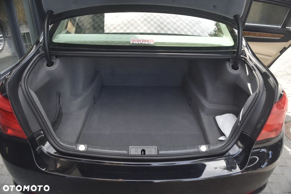 BMW Seria 7 730d L - 19
