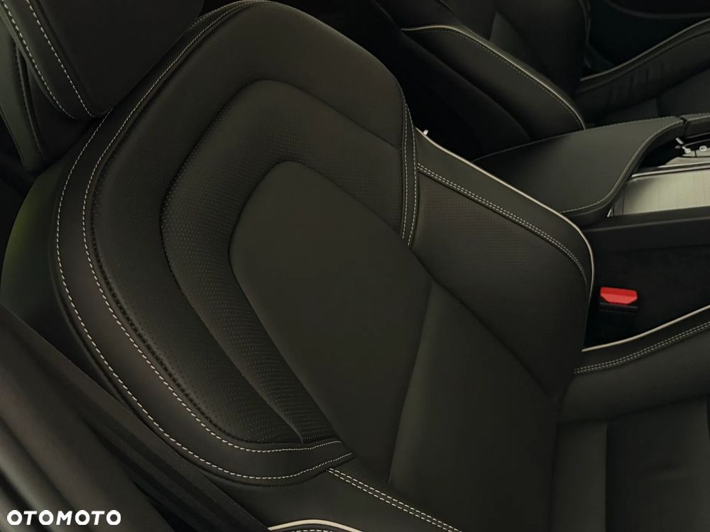 Volvo V90 B4 D Plus Dark - 11