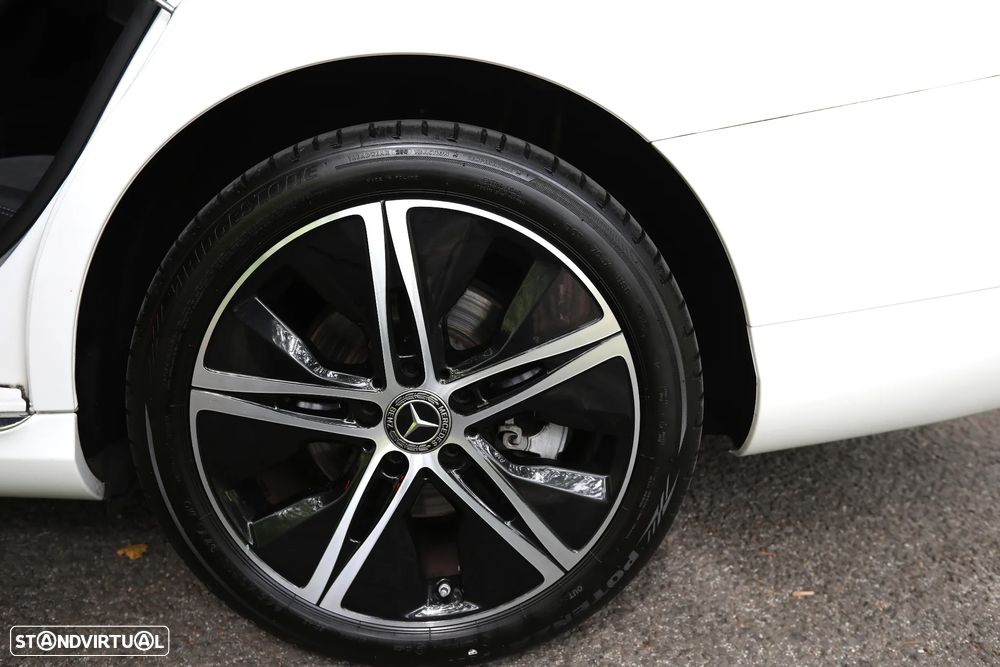 Mercedes-Benz C 300 e Avantgarde - 5
