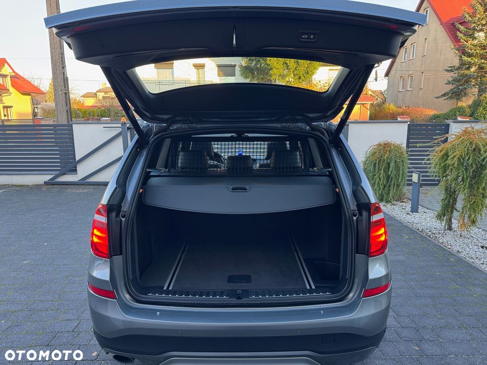 BMW X3 sDrive18d xLine - 9