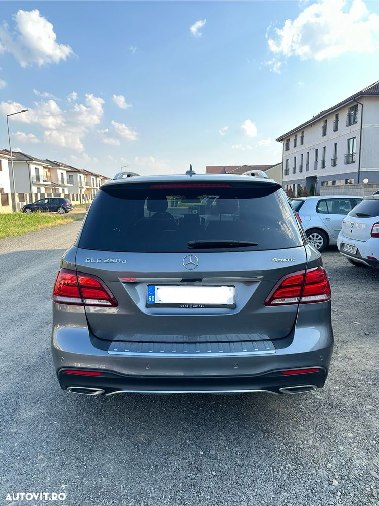 Mercedes-Benz GLE 250 d 4Matic 9G-TRONIC - 3