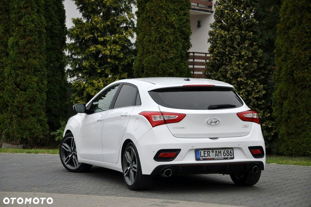Hyundai i30 1.6 GDI Turbo Luxury - 14