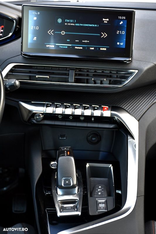 Peugeot 3008 BlueHDi 130 Stop & Start EAT8 Active Business-Paket - 18