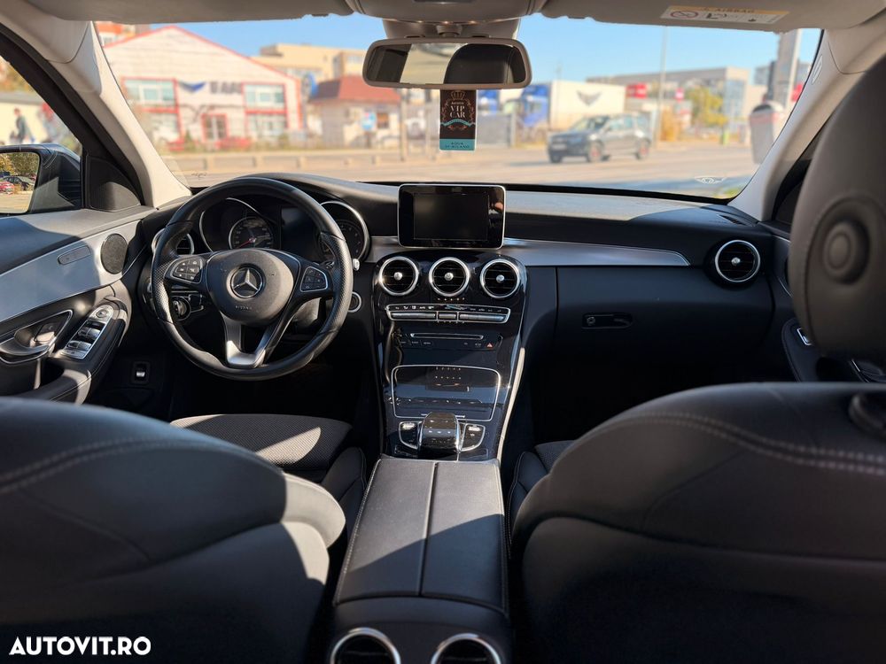Mercedes-Benz C 200 4MATIC 7G-TRONIC - 13