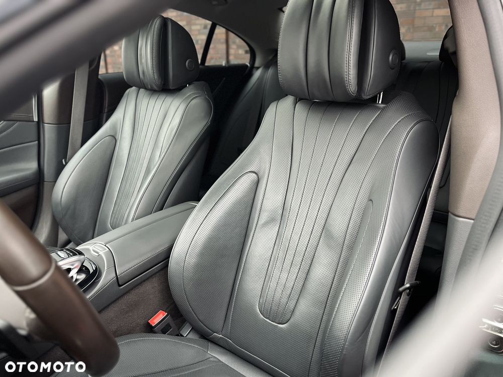 Mercedes-Benz CLS - 20