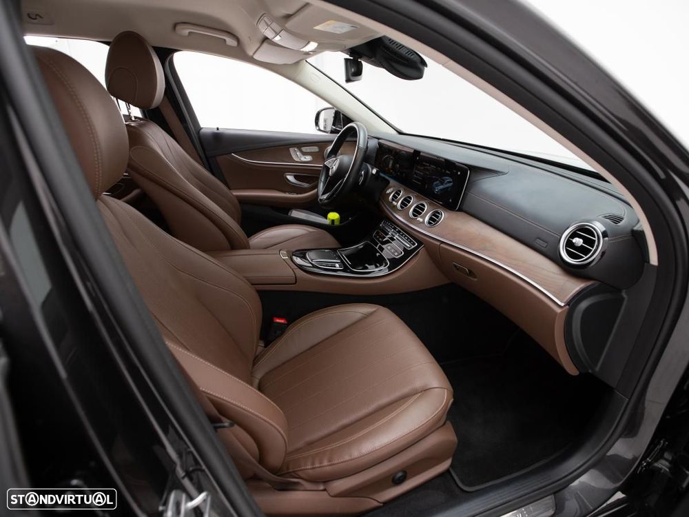 Mercedes-Benz E 300 de 4Matic 9G-TRONIC - 10