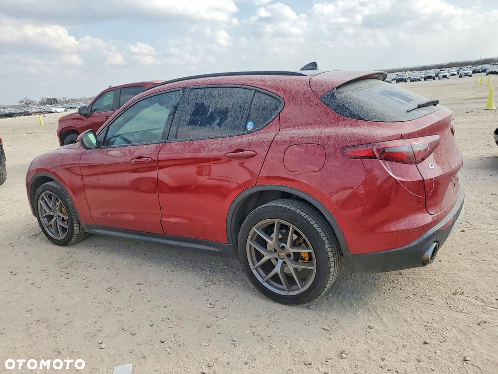 Alfa Romeo Stelvio 2.0 Turbo Veloce Q4 - 5