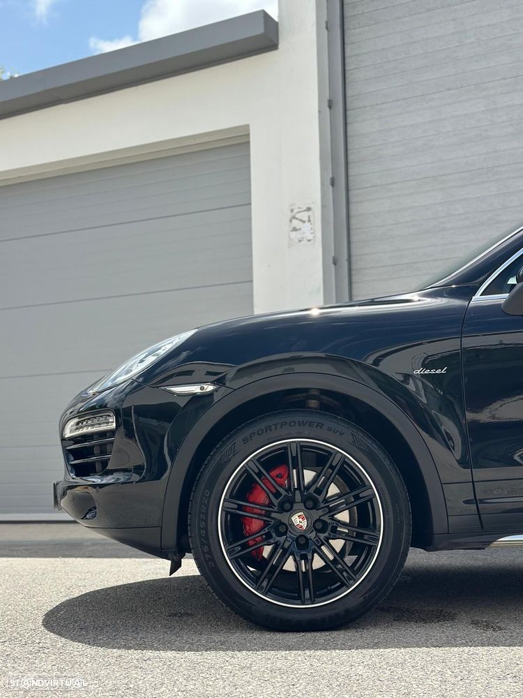 Porsche Cayenne 3.0 V6 - 12