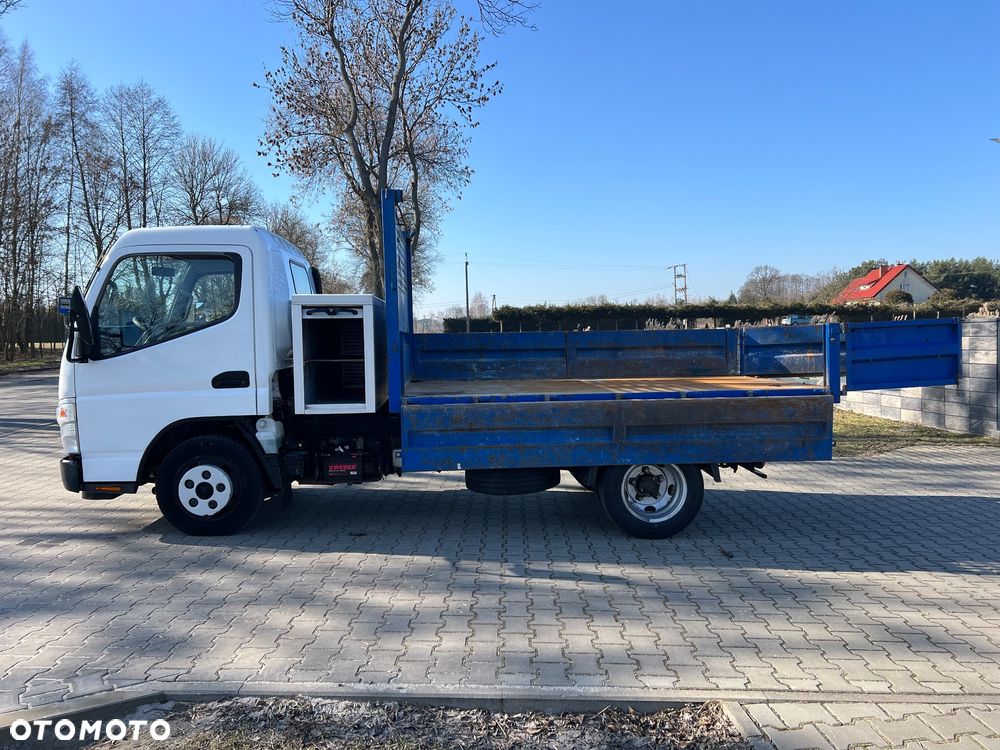 Mitsubishi Canter - 38