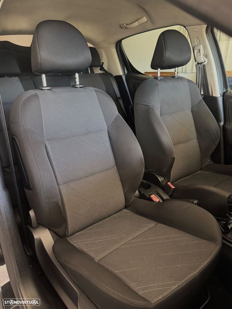 Peugeot 207 1.4 HDi Urban - 7