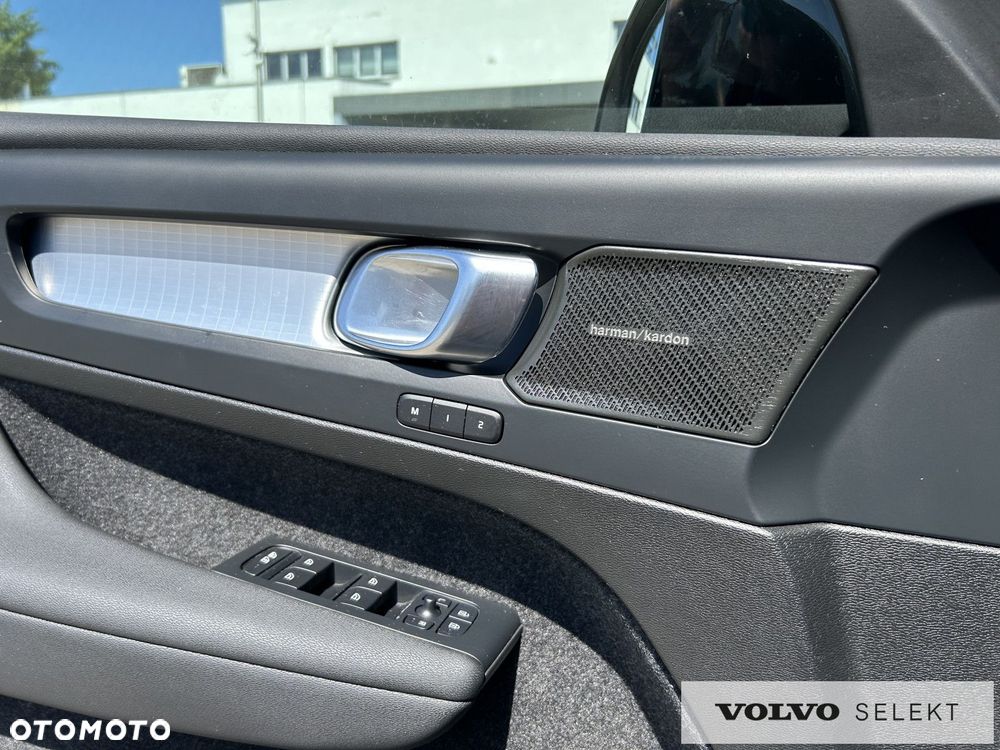 Volvo XC 40 - 21