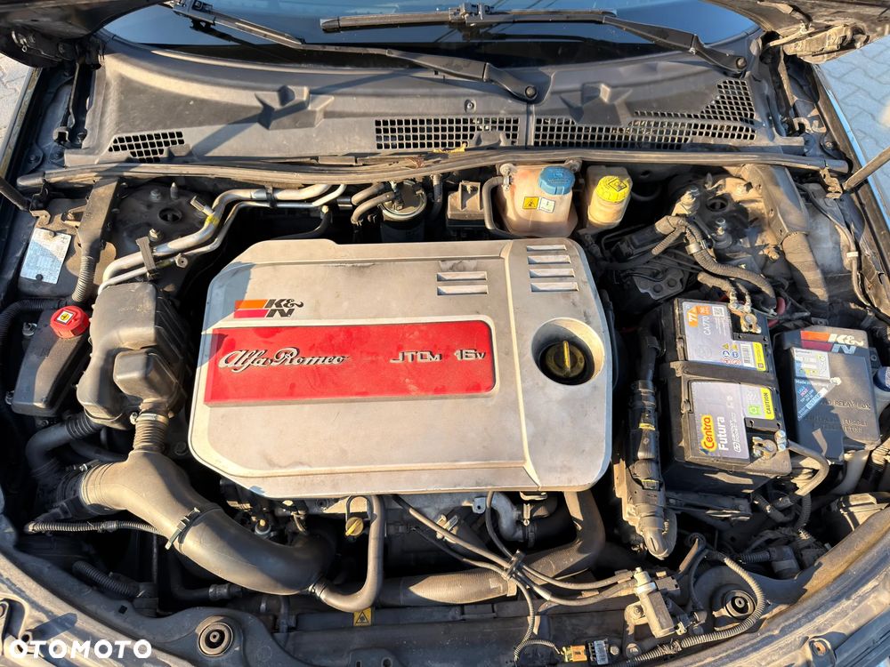 Alfa Romeo 159 1.9 JTDM 16V DPF Distinctive - 15