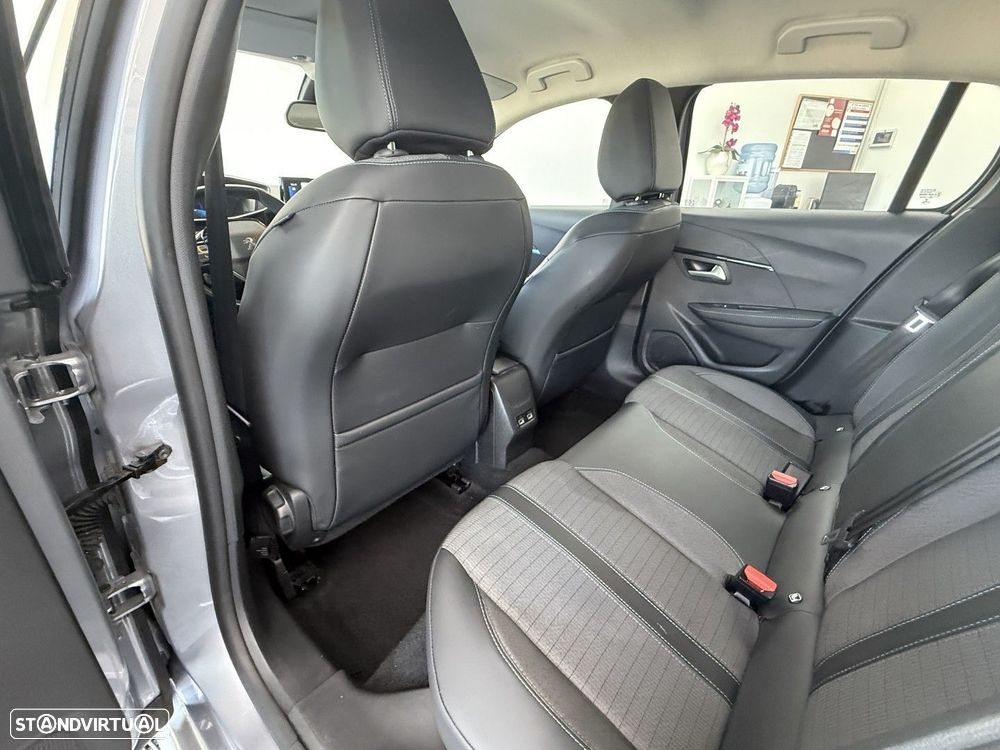 Peugeot 208 1.2 PureTech Allure Pack - 15