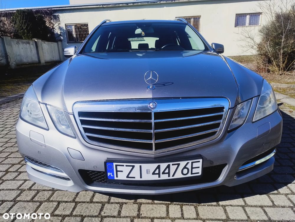 Mercedes-Benz Klasa E 350 CDI DPF BlueEFFICIENCY 7G-TRONIC Avantgarde - 8