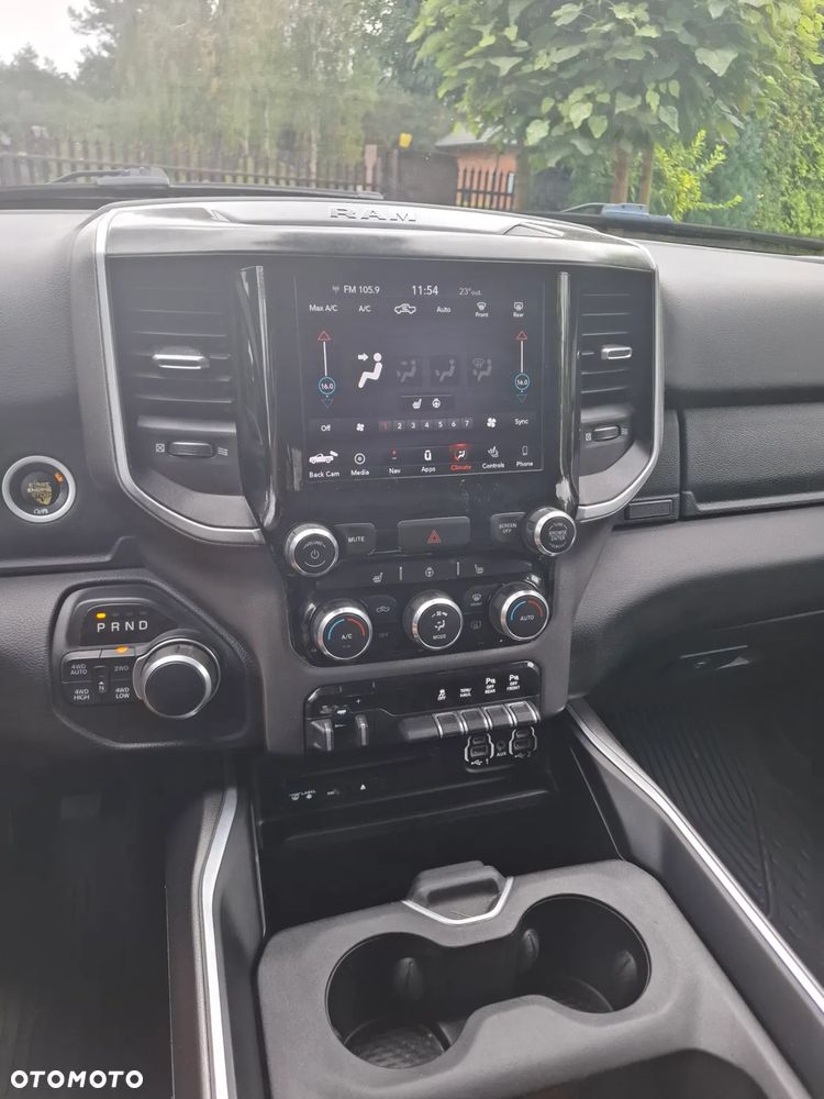 Dodge RAM 1500 5.7 4x4 - 10