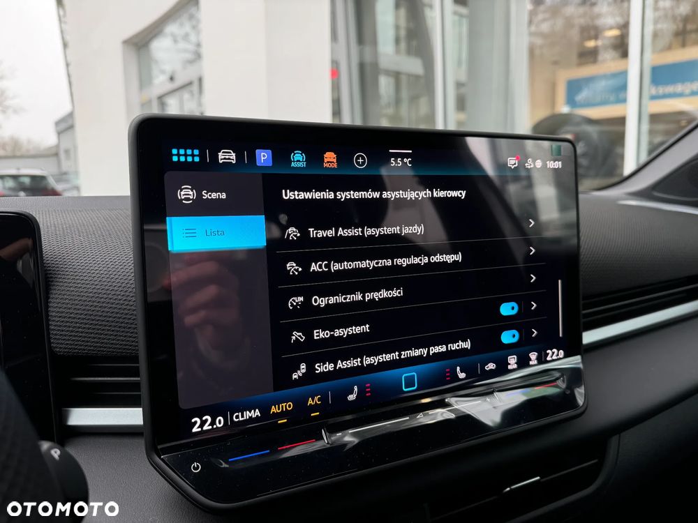 Volkswagen T-Roc 1.5 eTSI R-Line DSG - 31