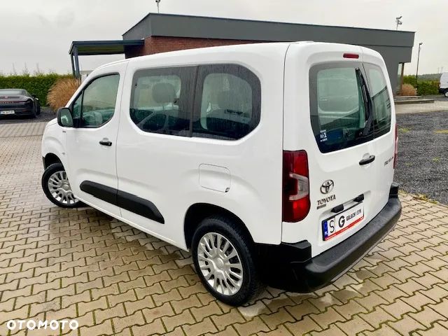 Toyota Proace City Verso 1.5 D-4D Family - 4