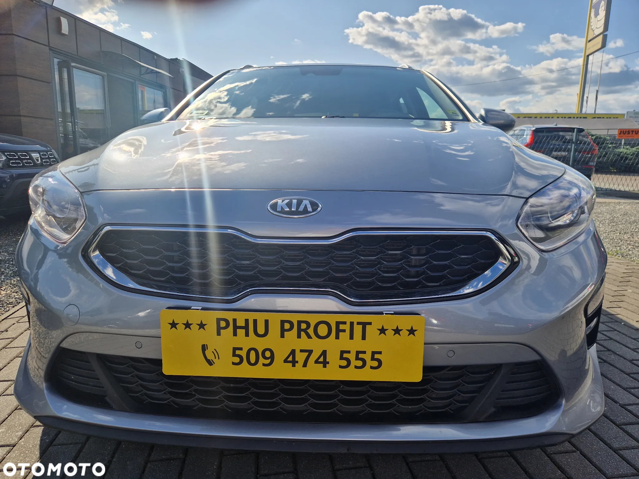 Kia Ceed 1.6 CRDi SCR M - 3