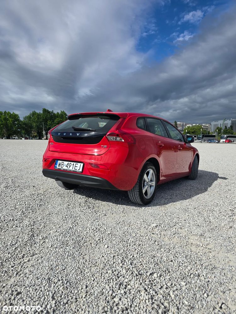 Volvo V40 T2 Drive-E Momentum - 3