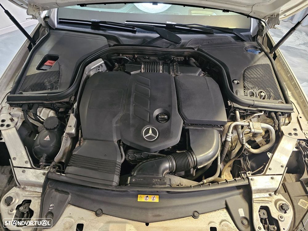 Mercedes-Benz E 220 d 9G-TRONIC AMG Line - 34