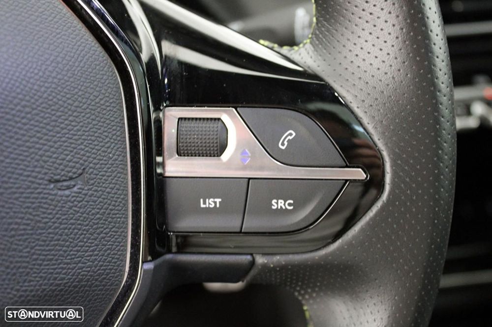 Peugeot e-208 50 kWh GT Line - 19