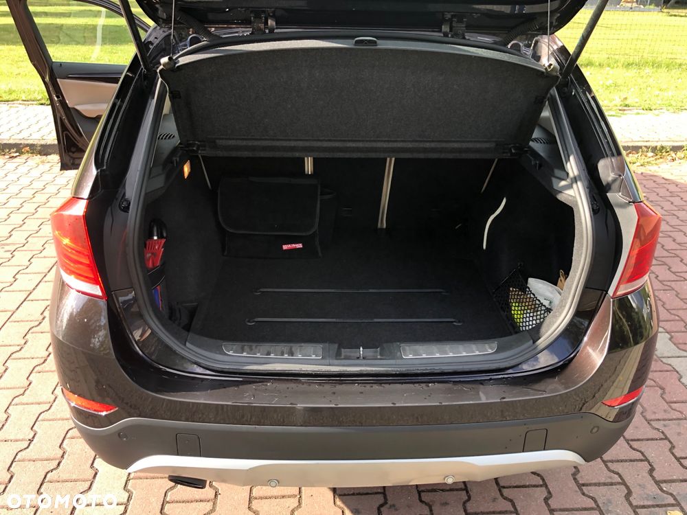 BMW X1 xDrive20d - 17