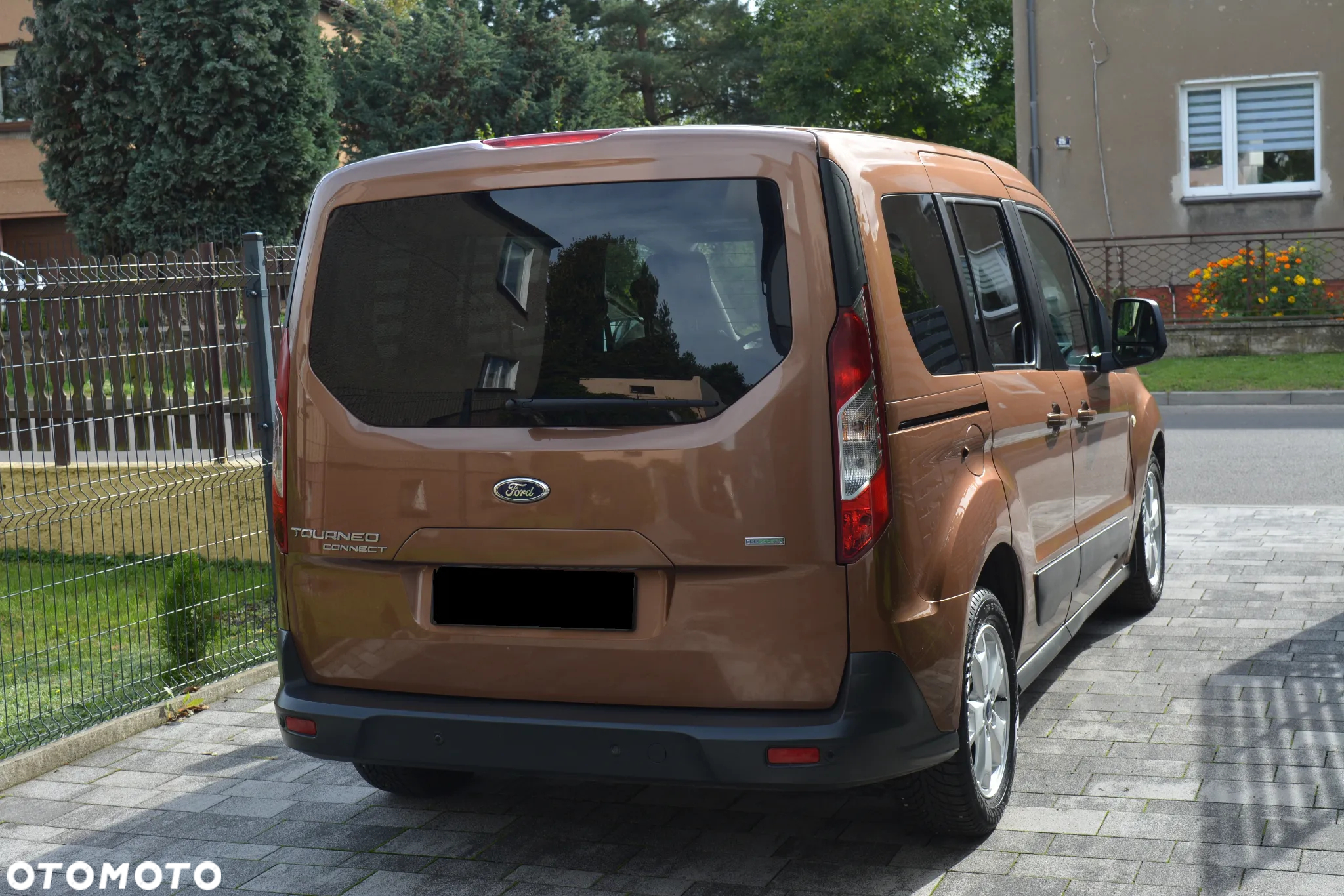 Ford Tourneo Connect 1.0 EcoBoost Start-Stop Titanium - 25