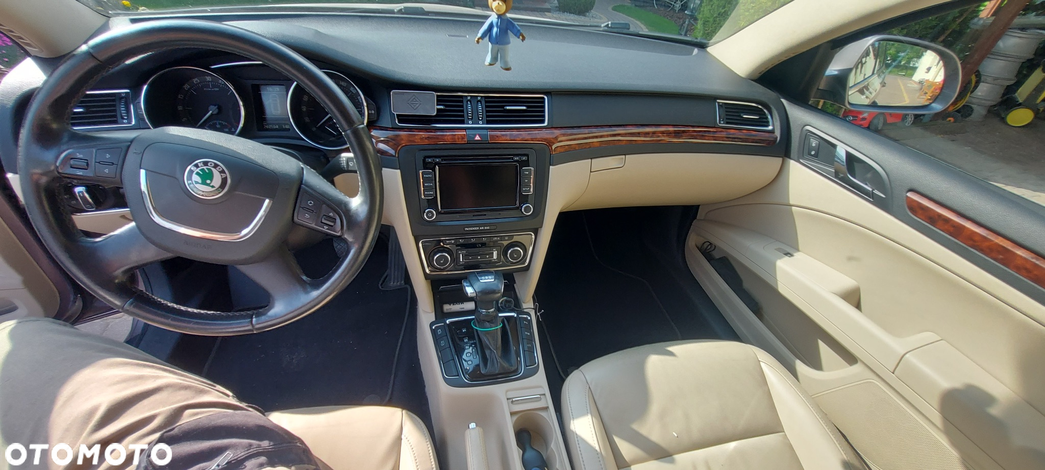 Skoda Superb 2.0 TDI Platinum DSG - 8