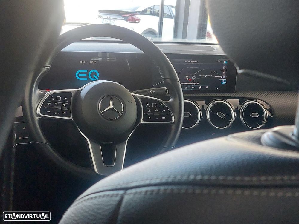 Mercedes-Benz A 250 e Style Plus - 13
