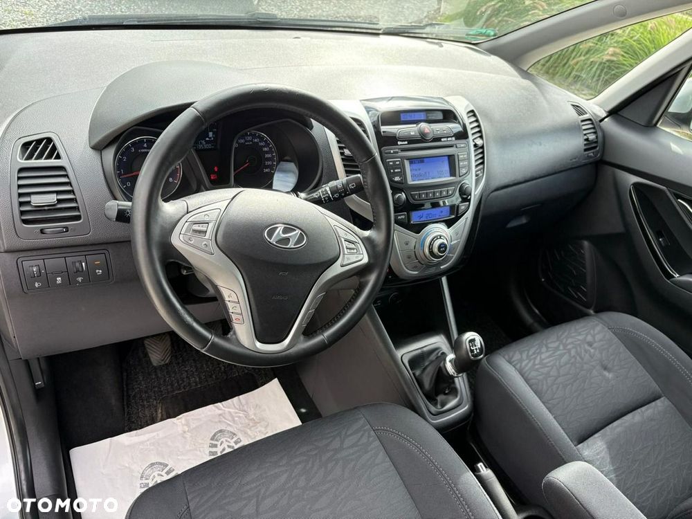 Hyundai ix20 - 9