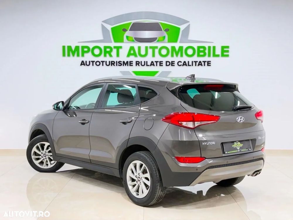 Hyundai Tucson 2.0 CRDI 4WD Automatik Passion - 13
