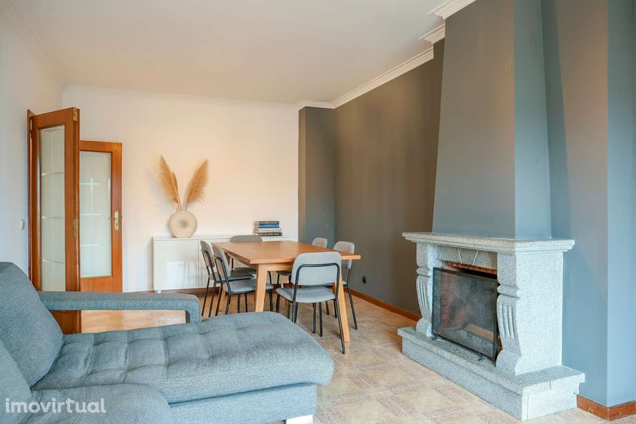 T2 renovado em Vila Nova de Gaia - Grande imagem: 2/15