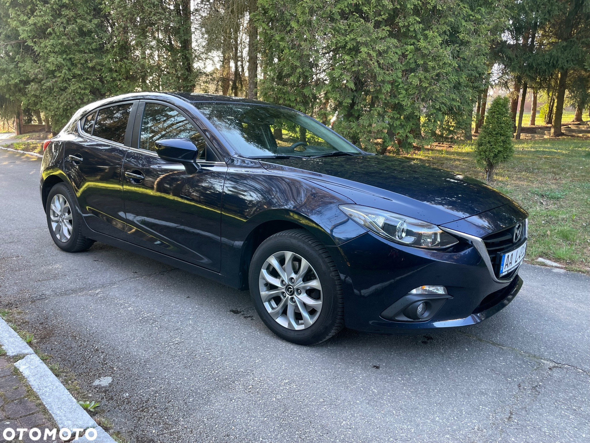 Mazda 3 SKYACTIV-G 120 Exclusive-Line - 2