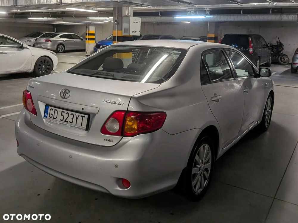 Toyota Corolla 1.4 D-4D Premium - 5