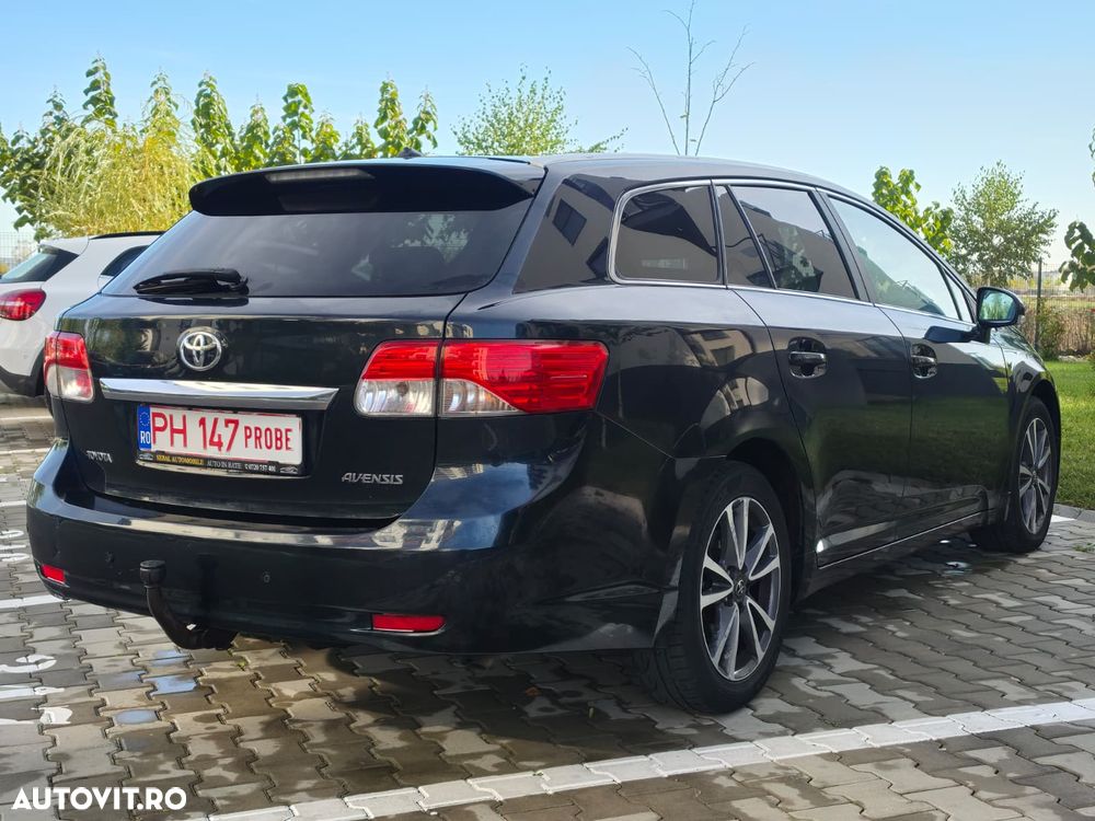 Toyota Avensis - 6