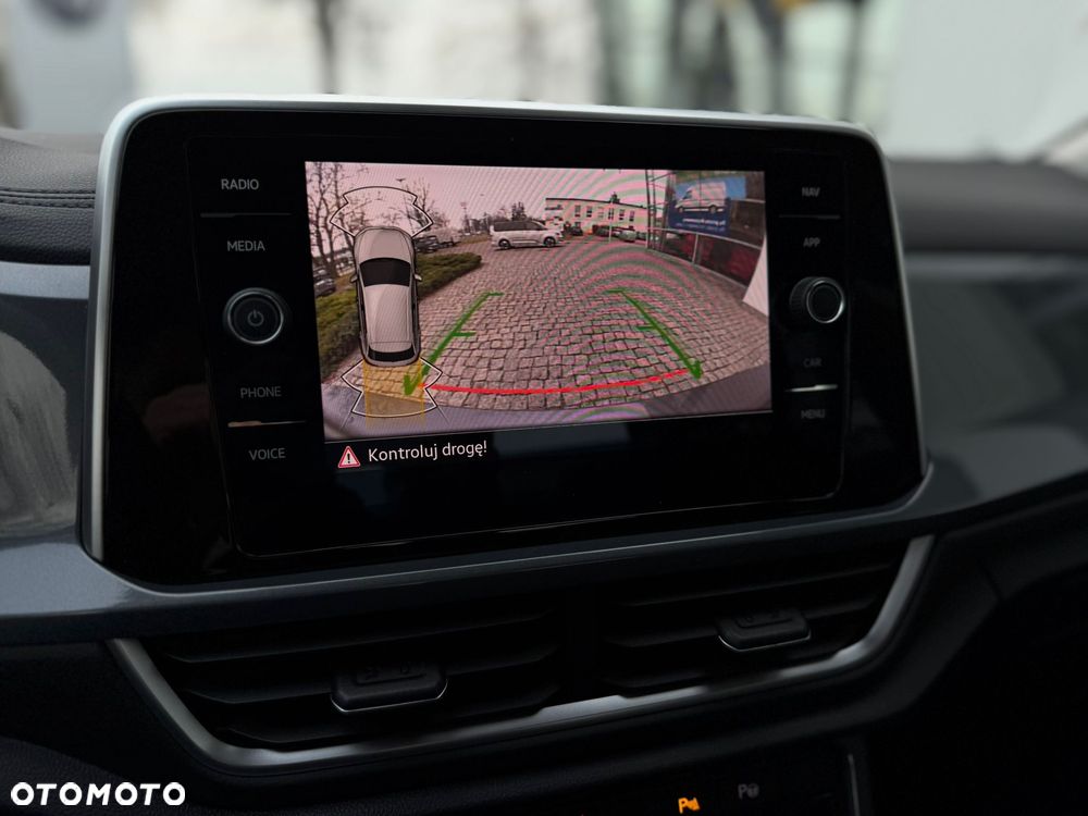 Volkswagen T-Roc 1.5 TSI Style DSG - 21