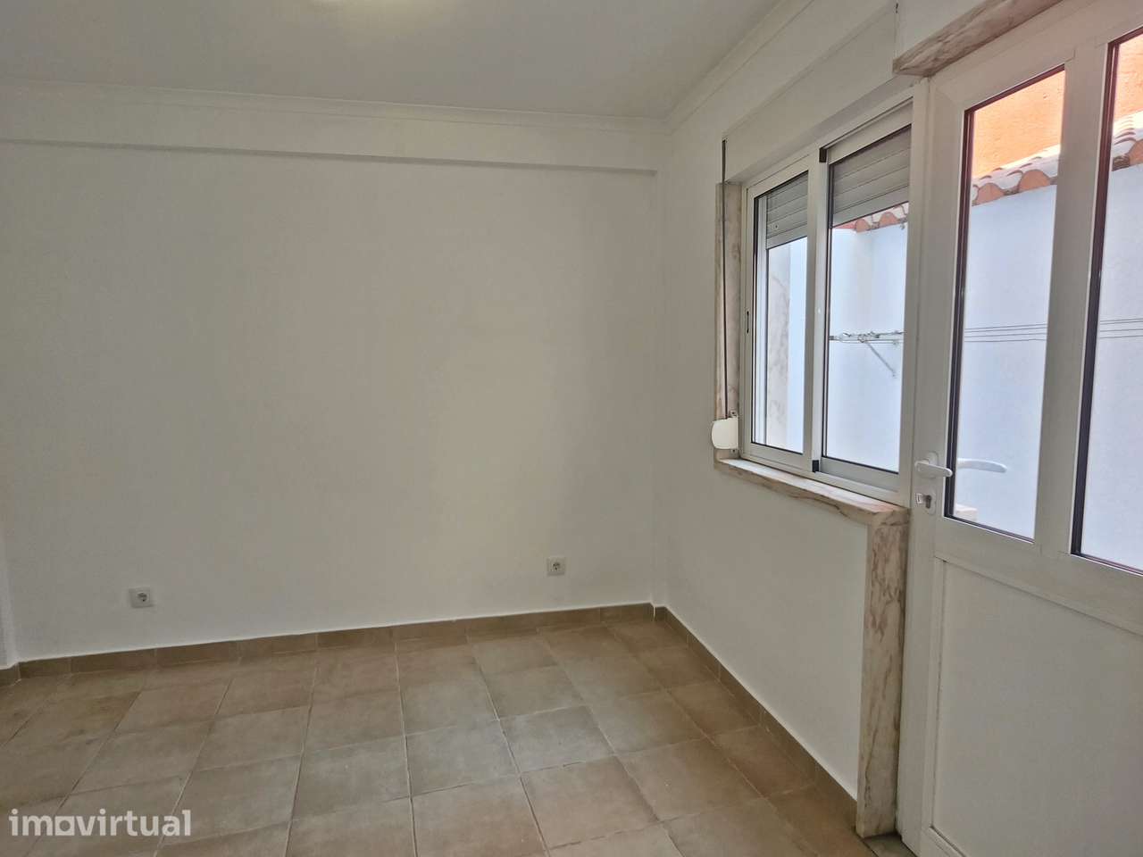 T2 - Remodelado - Odivelas - Grande imagem: 4/11