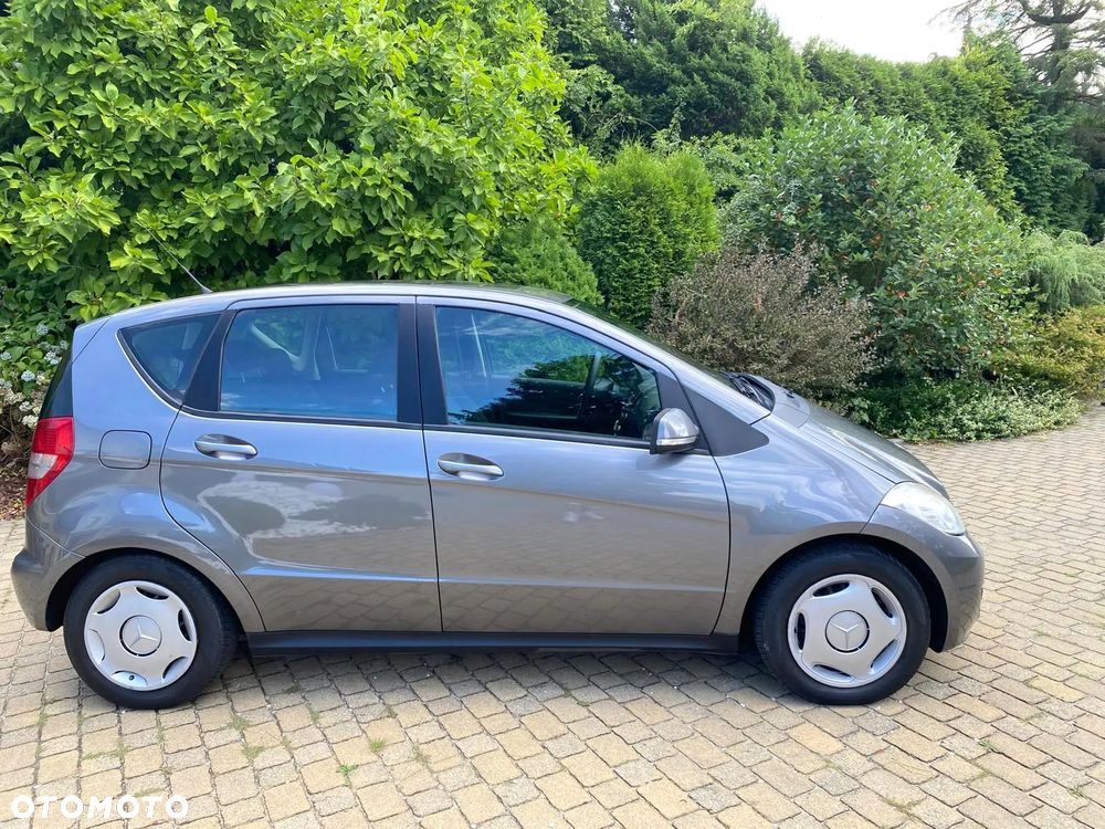 Mercedes-Benz Klasa A 180 CDI Autotronic Avantgarde Special Edition - 36